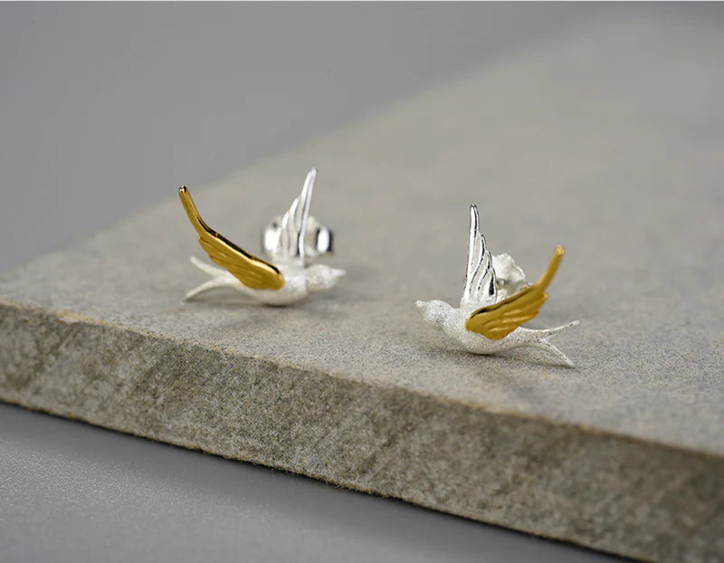 PRINCESENSE SWALLOW WILLOW STUD EARRINGS