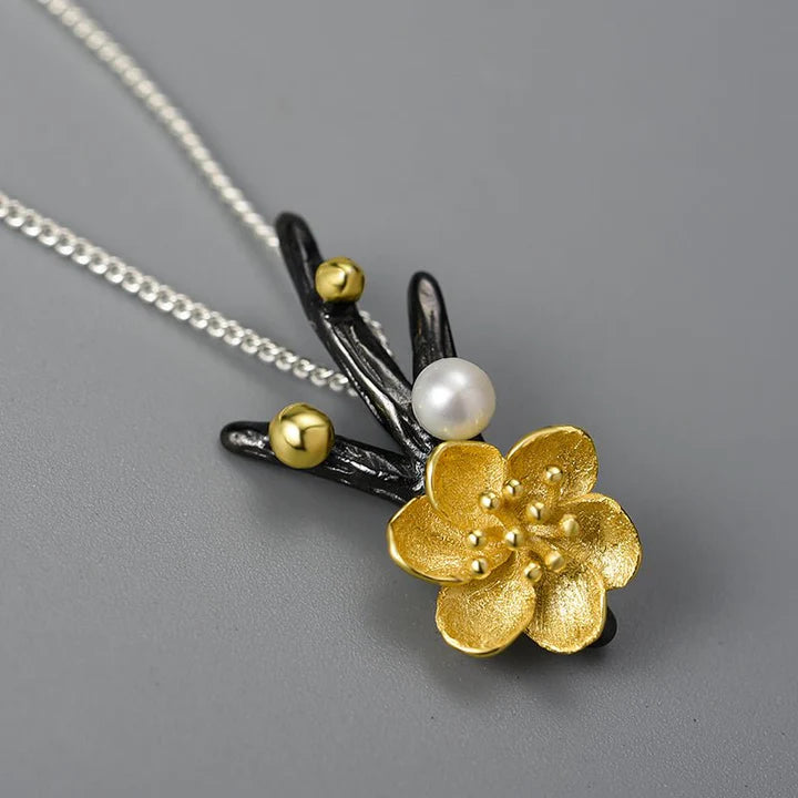 PRINCESENSE WINTER BLOSSOM NECKLACE