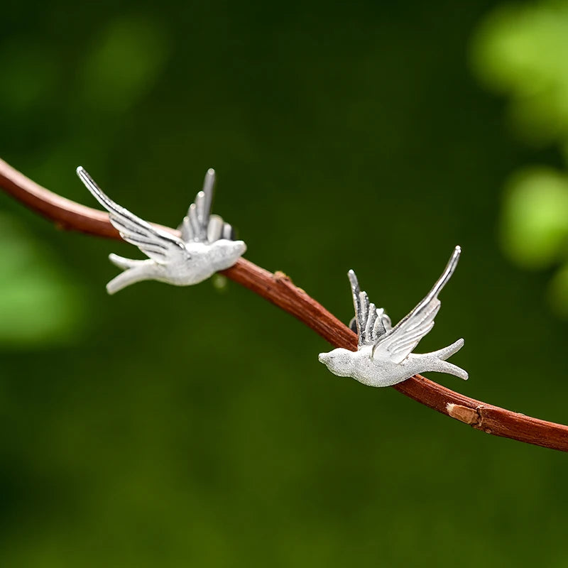 PRINCESENSE SWALLOW WILLOW STUD EARRINGS