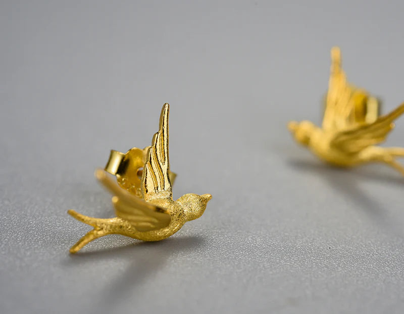 PRINCESENSE SWALLOW WILLOW STUD EARRINGS