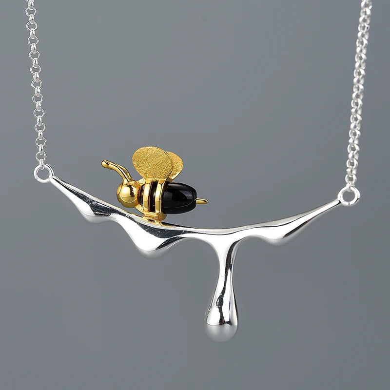 PRINCESENSE DRIPPING & BEE NECKLACE