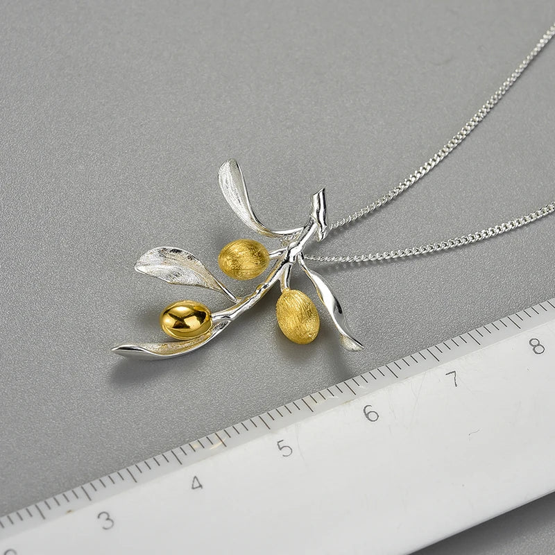 PRINCESENSE OLIVES NECKLACE