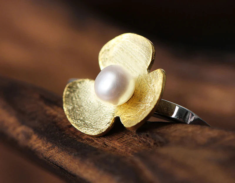 PRINCESENSE PEARL CLOVER RING