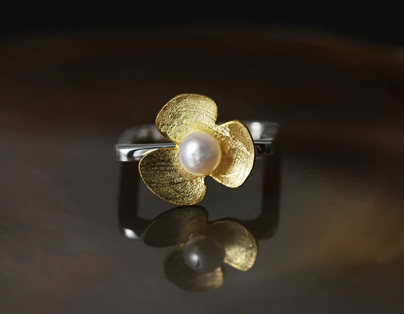 PRINCESENSE PEARL CLOVER RING