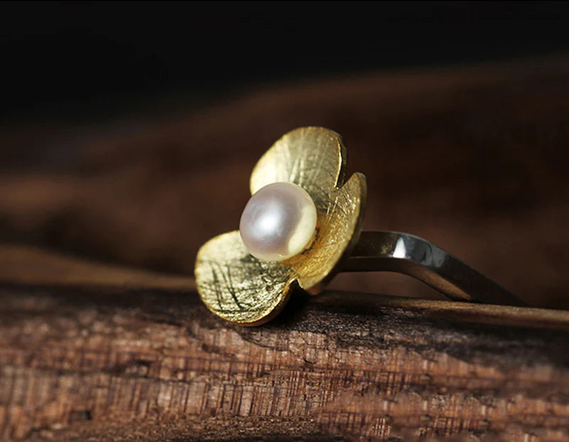 PRINCESENSE PEARL CLOVER RING