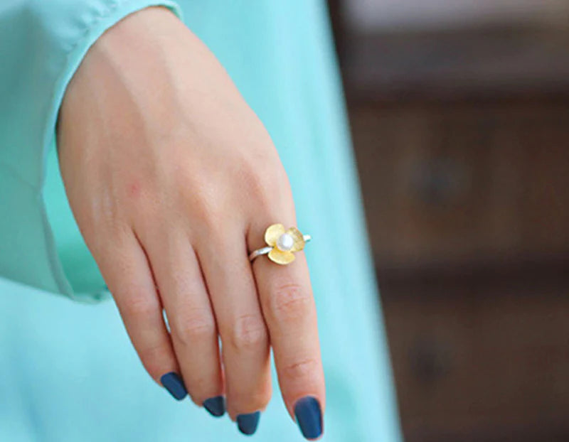 PRINCESENSE PEARL CLOVER RING