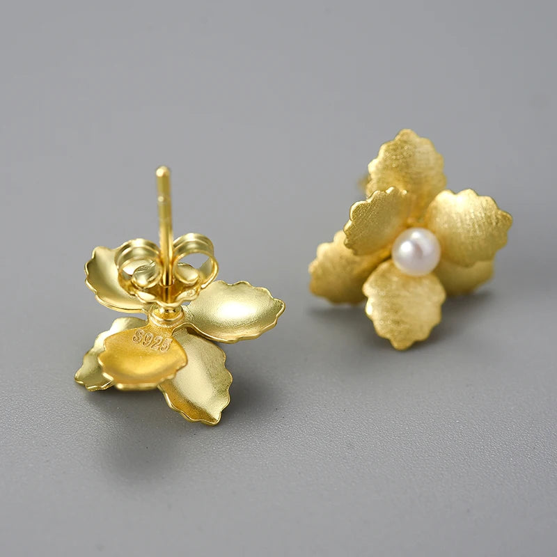 PRINCESENSE BEGONIA PEARL EARRINGS