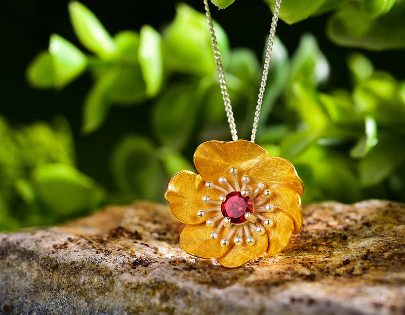 PRINCESENSE BLOOMING ANEMONE FLOWER PENDANT