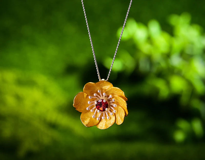 PRINCESENSE BLOOMING ANEMONE FLOWER PENDANT