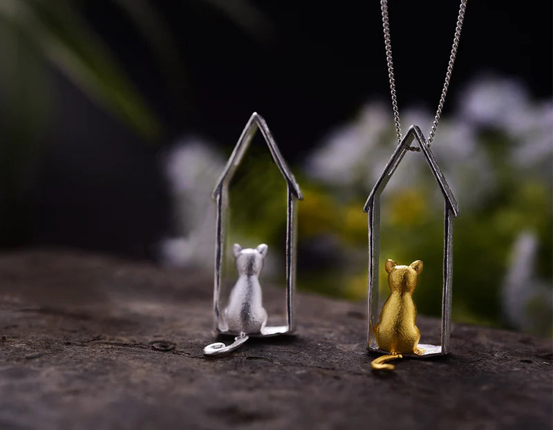 PRINCESENSE DAYDREAMING CAT PENDANT