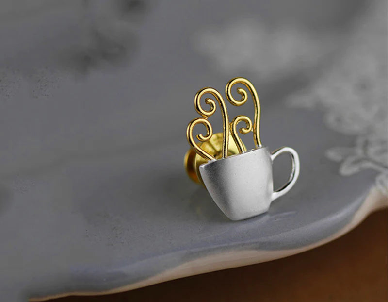 PRINCESENSE MORNING COFFEE CUP BROOCH