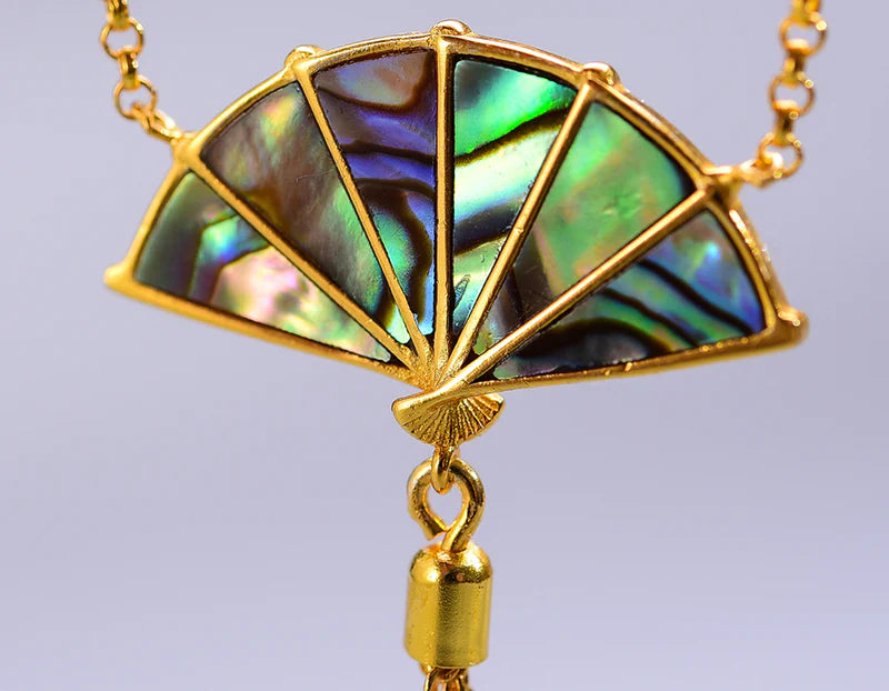 PRINCESENSE MOTHER OF PEARL ORIENTAL FAN NECKLACE