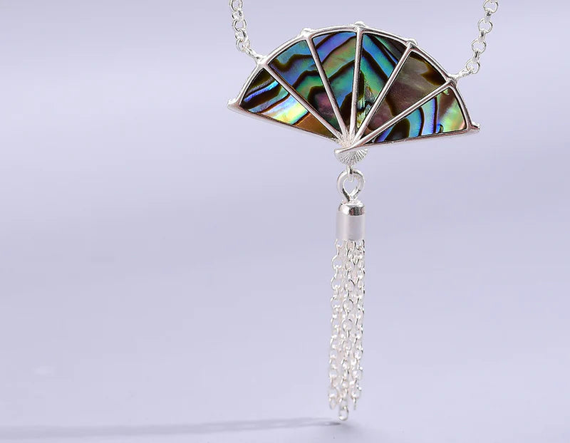 PRINCESENSE MOTHER OF PEARL ORIENTAL FAN NECKLACE