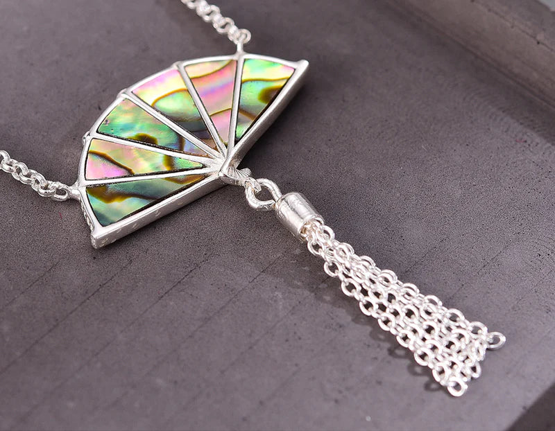 PRINCESENSE MOTHER OF PEARL ORIENTAL FAN NECKLACE