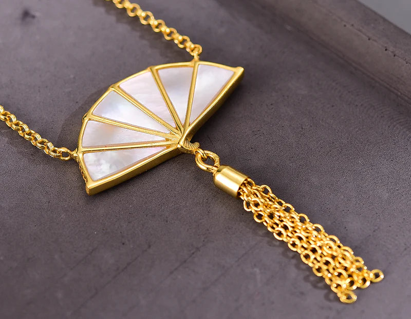 PRINCESENSE MOTHER OF PEARL ORIENTAL FAN NECKLACE