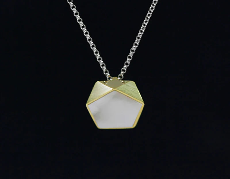 PRINCESENSE PENTAGON GEOMETRIC PENDANT