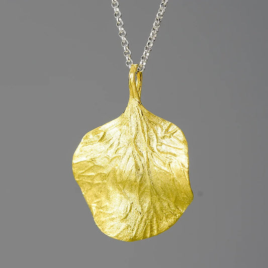 PRINCESENSE LEAF NECKLACE